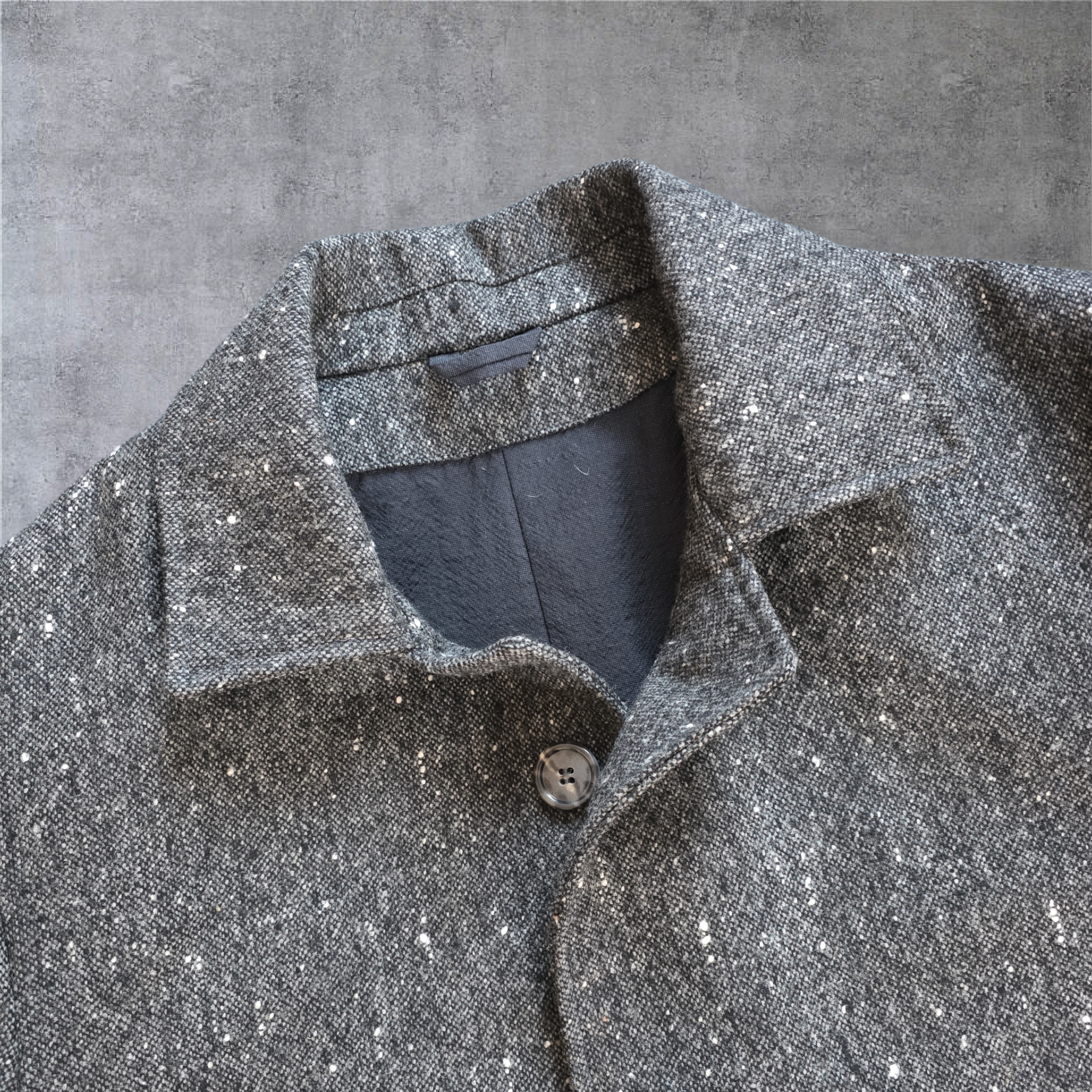 Woolen mens jacket with pockets