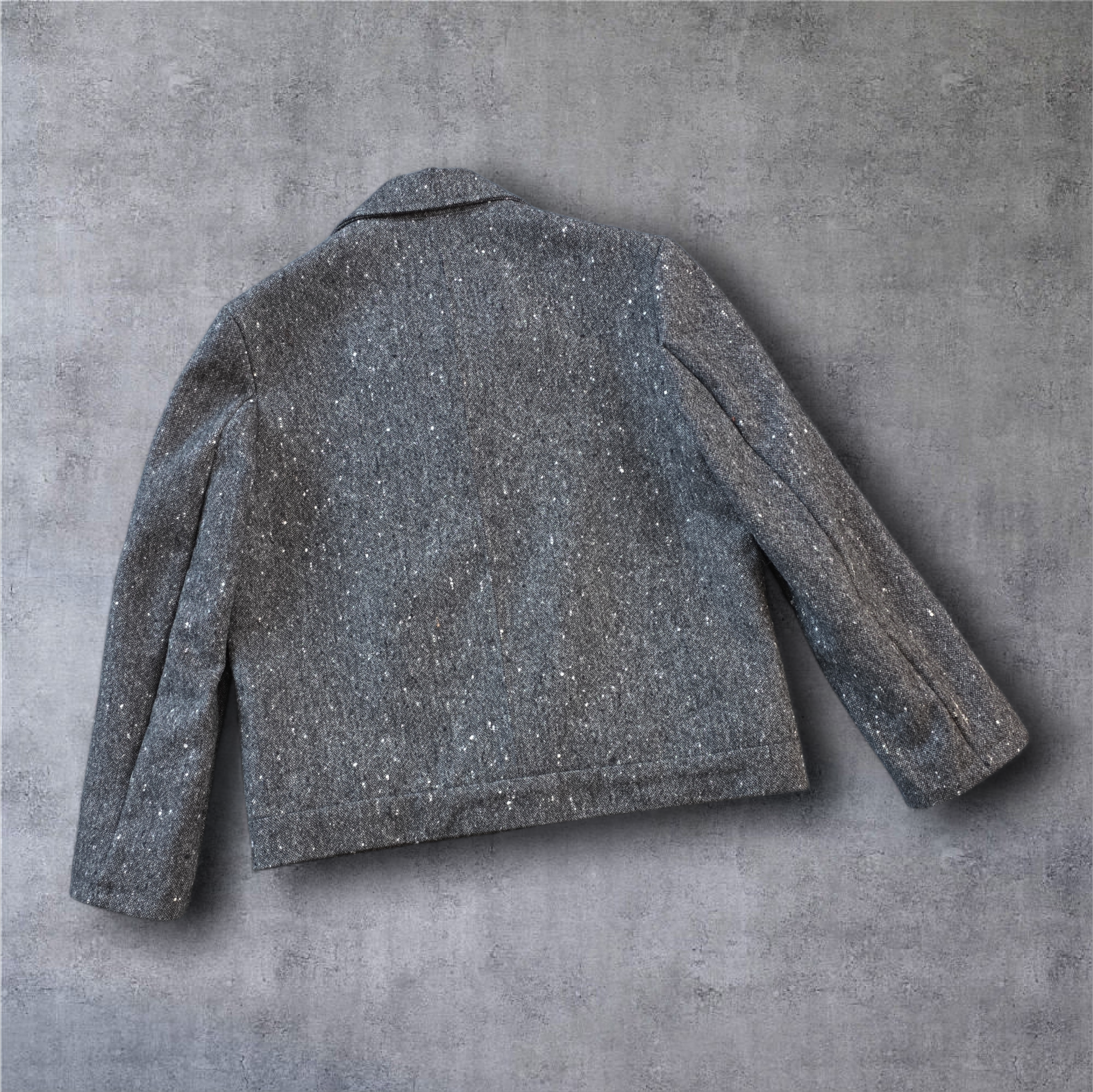 Woolen mens jacket with pockets